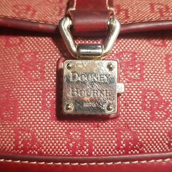 Dooney & Bourke Wristlet - Picture 2 of 10